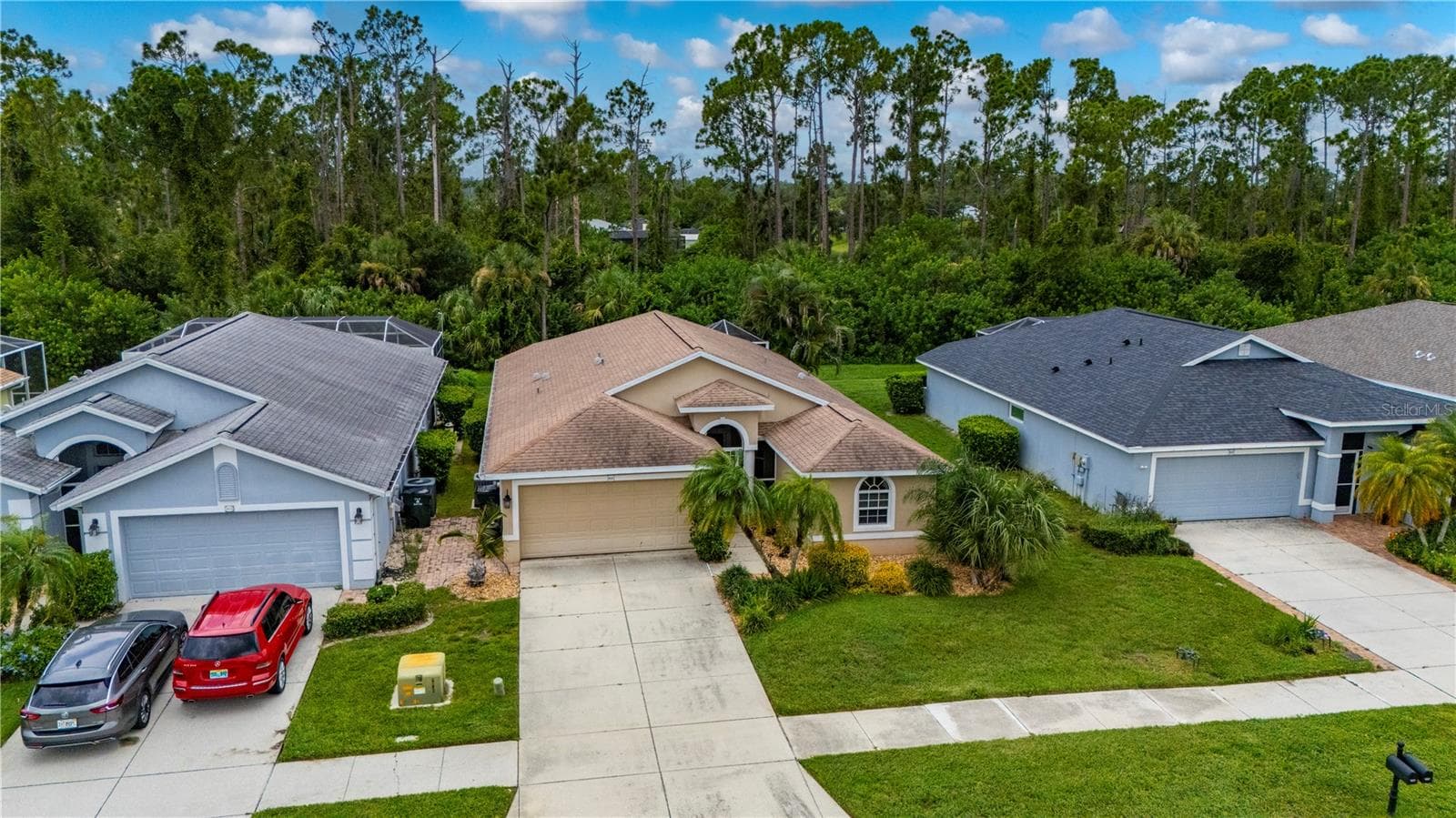 Single Family Residence at 1611 SCARLETT AVE, NORTH PORT, photo 2 of 58
