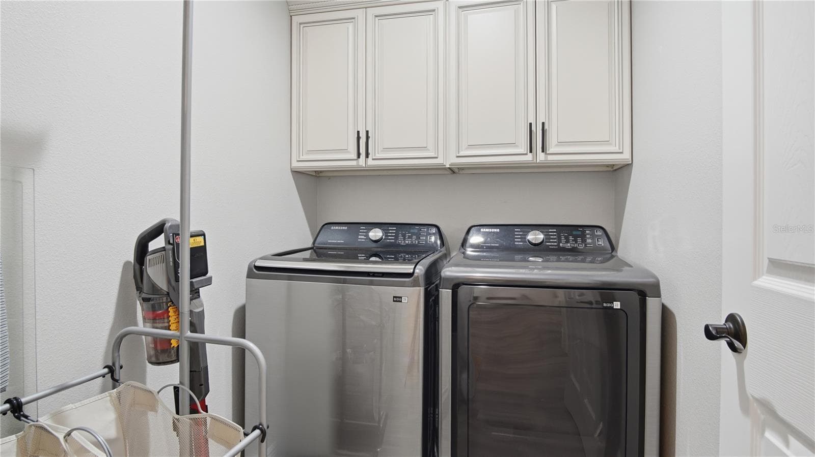 Wasdher & Dryer included inside laundry room - 6752 SW 179TH COURT RD, DUNNELLON