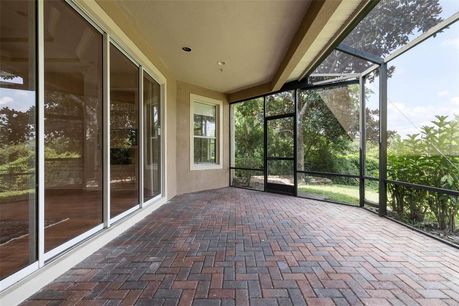 Single Family Residence at 314 W LAKE VICTORIA CIR, DELAND, photo 43 of 66