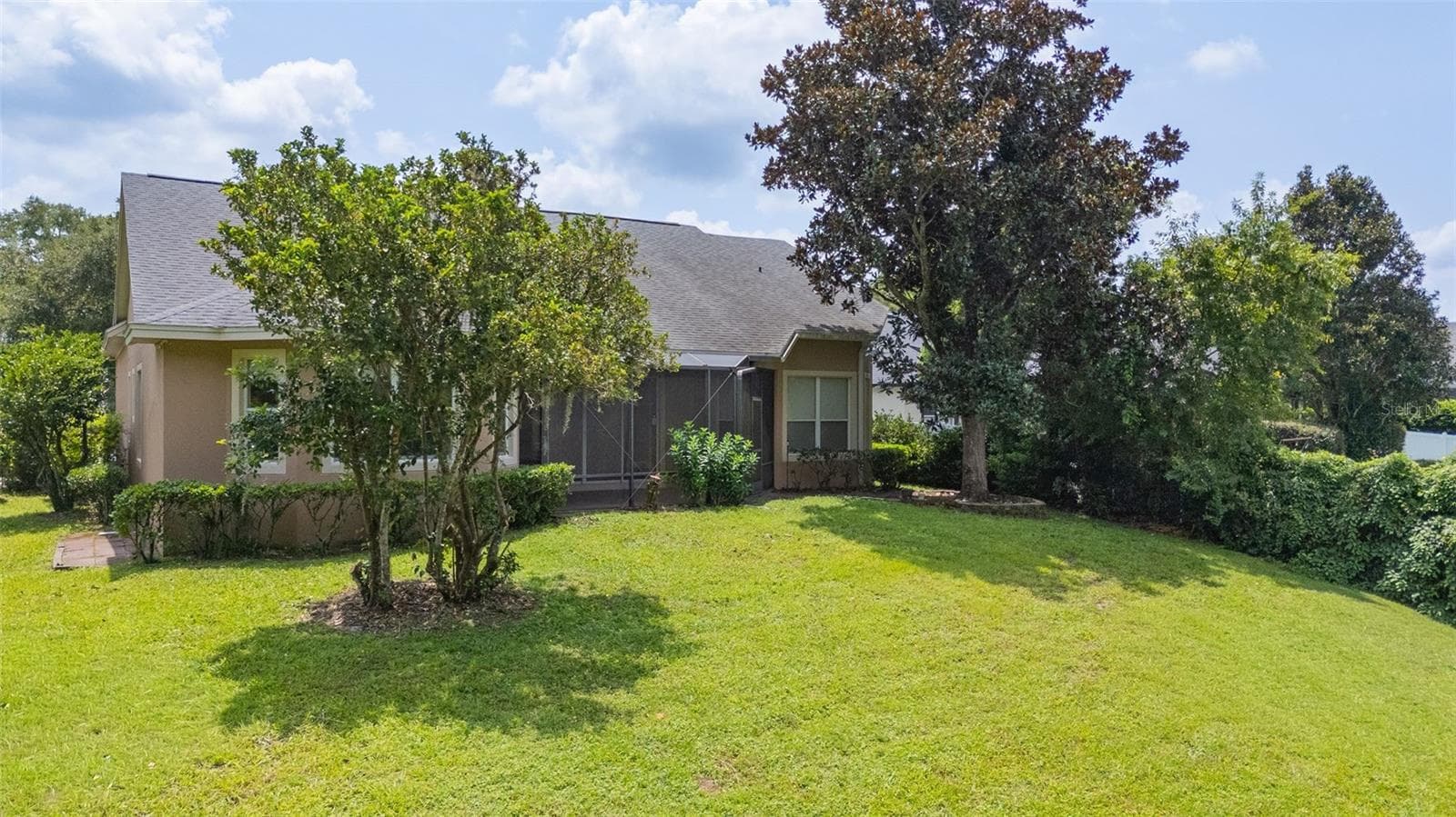 Single Family Residence at 314 W LAKE VICTORIA CIR, DELAND, photo 47 of 66