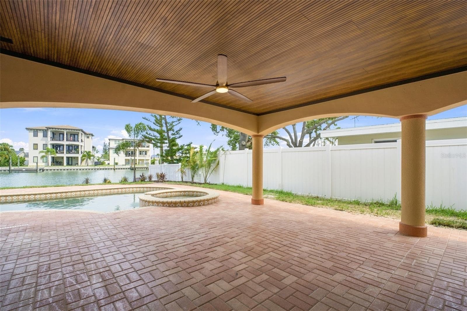 Single Family Residence at 15918 REDINGTON DR, REDINGTON BEACH, photo 49 of 79