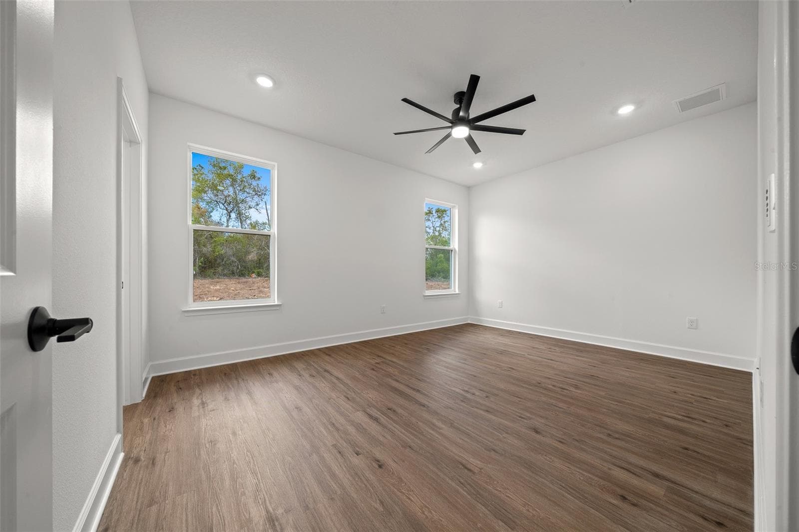 Single Family Residence at 10153 LYNNHAVEN RD, SPRING HILL, photo 23 of 46
