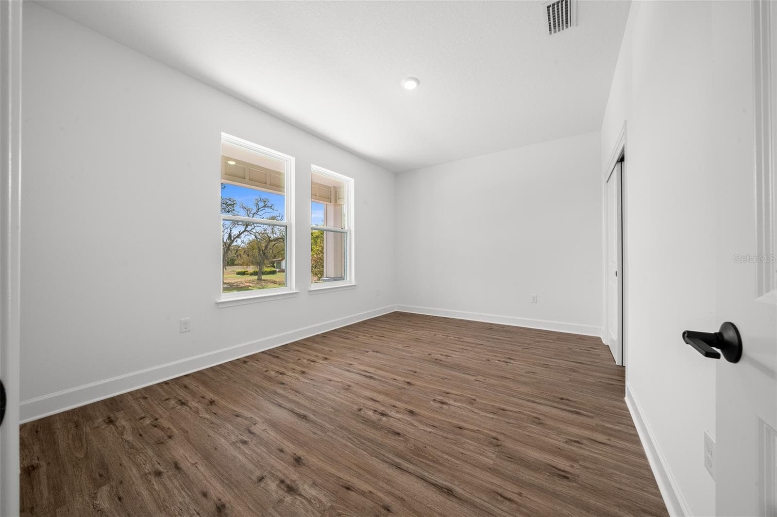 Single Family Residence at 10153 LYNNHAVEN RD, SPRING HILL, photo 43 of 46
