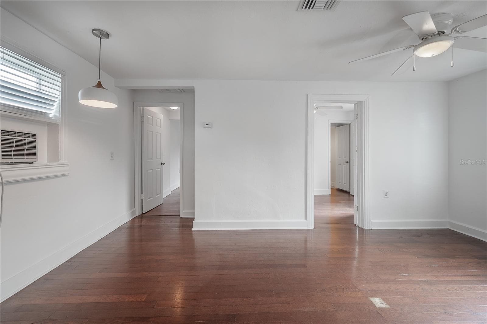 Single Family Residence at 405 E CAYUGA ST, TAMPA, photo 37 of 54