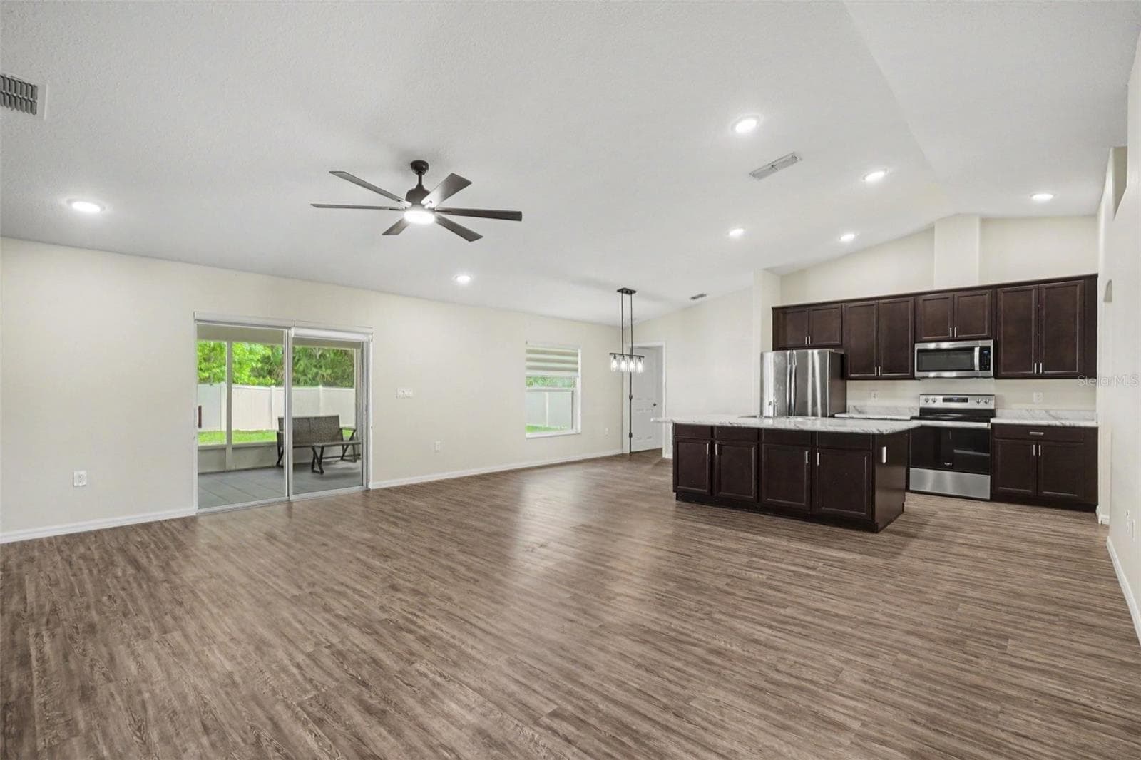 Single Family Residence at 427 SE FLAGLER RD, PALM BAY, photo 6 of 28