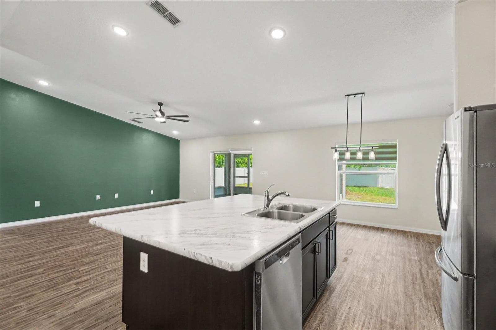 Single Family Residence at 427 SE FLAGLER RD, PALM BAY, photo 9 of 28