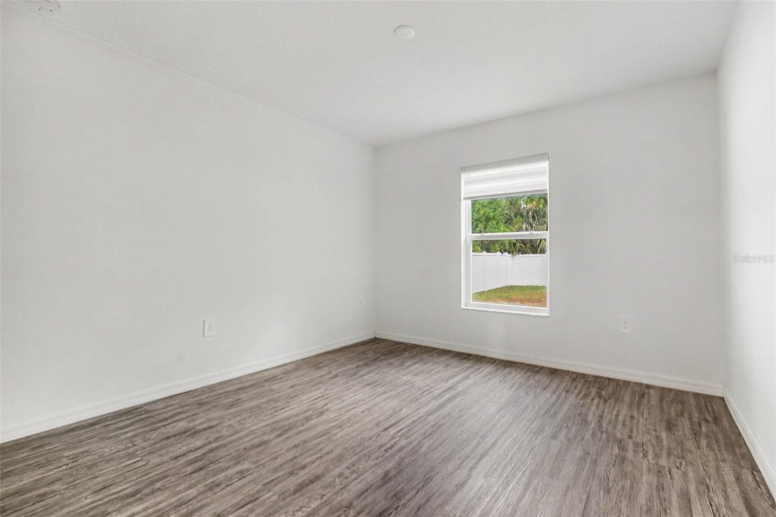Single Family Residence at 427 SE FLAGLER RD, PALM BAY, photo 14 of 28