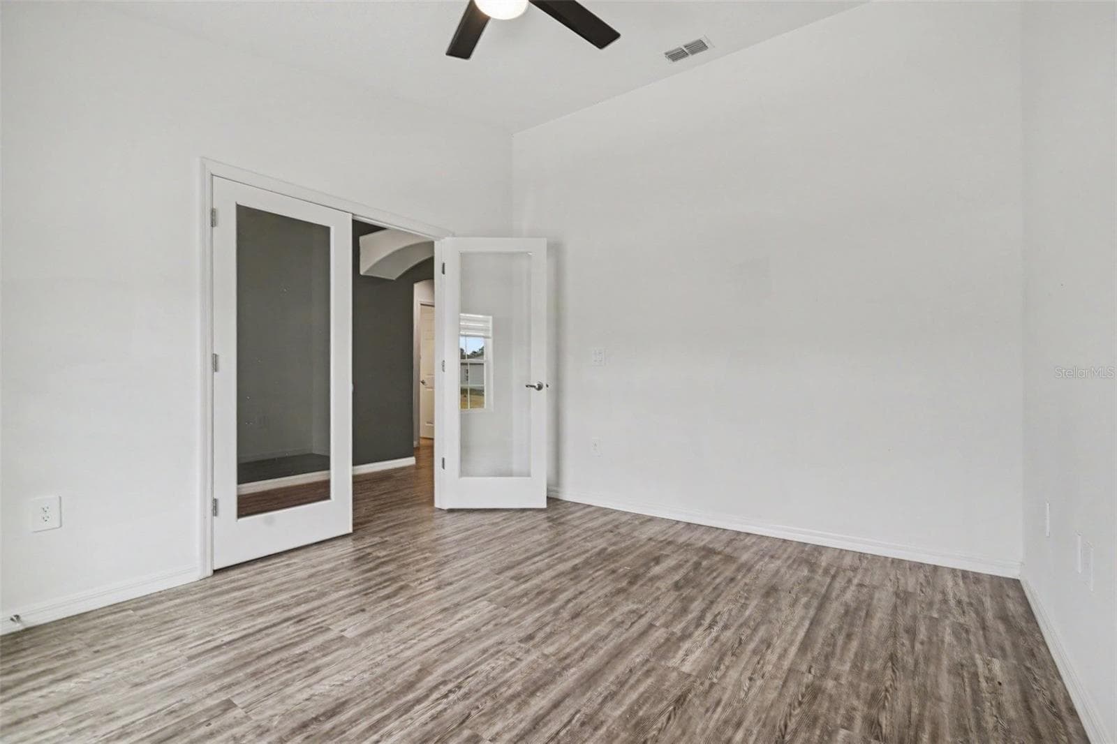 Single Family Residence at 427 SE FLAGLER RD, PALM BAY, photo 16 of 28