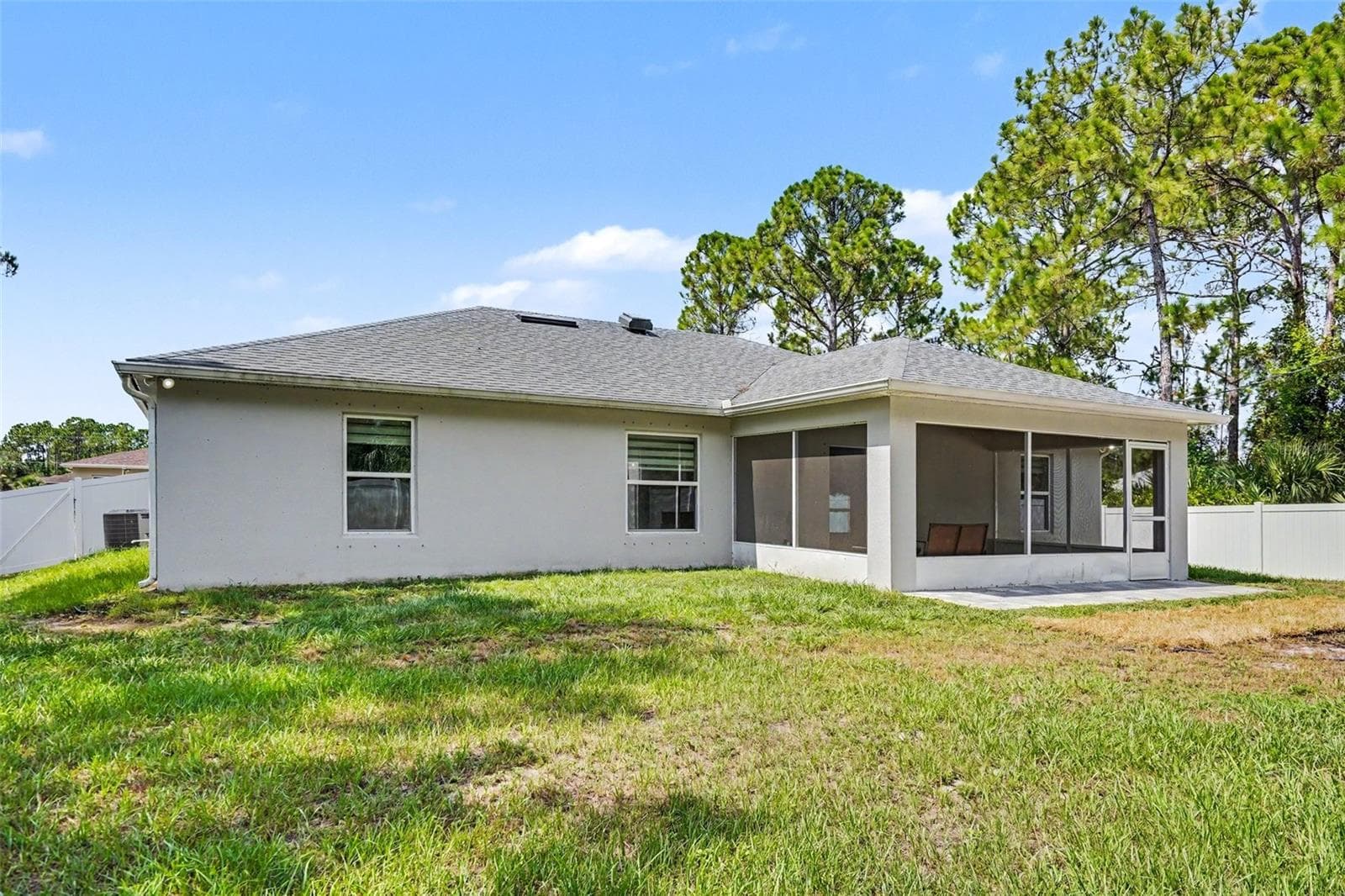 Single Family Residence at 427 SE FLAGLER RD, PALM BAY, photo 26 of 28