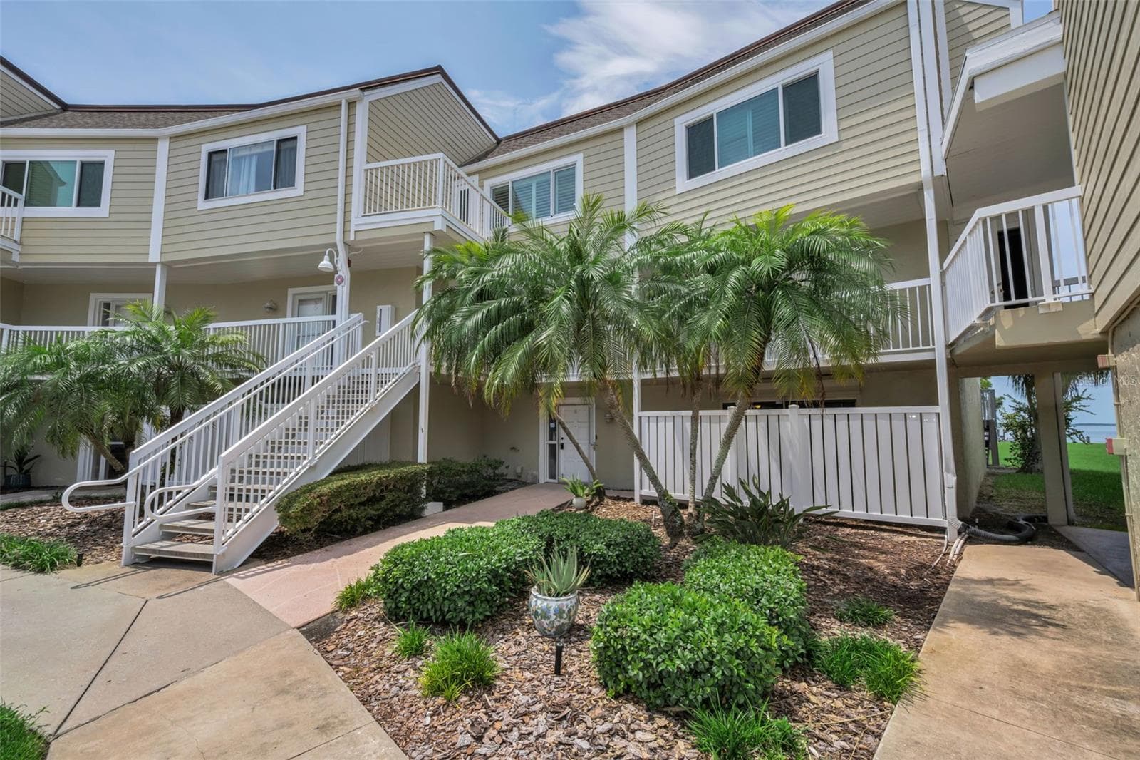 Condominium at 433 S PAULA DR #32, DUNEDIN, photo 6 of 70
