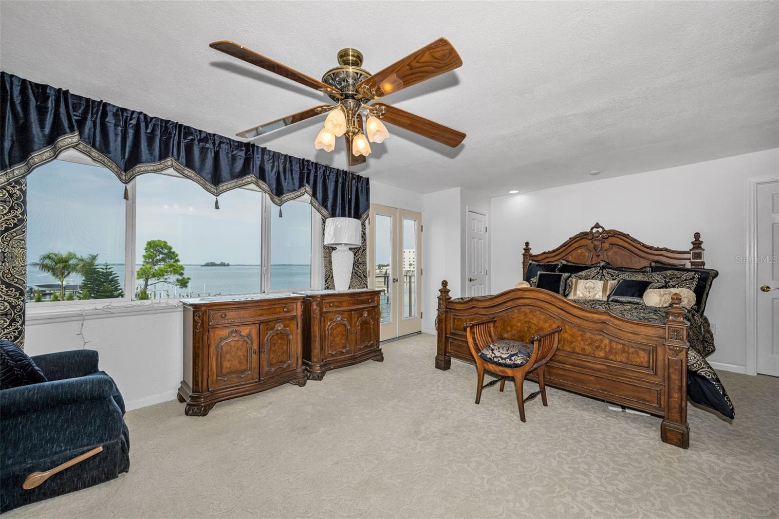Condominium at 433 S PAULA DR #32, DUNEDIN, photo 37 of 70