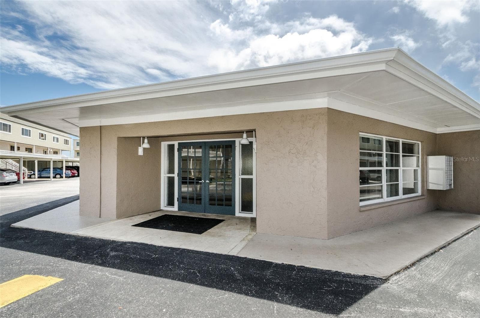 Condominium at 433 S PAULA DR #32, DUNEDIN, photo 58 of 70