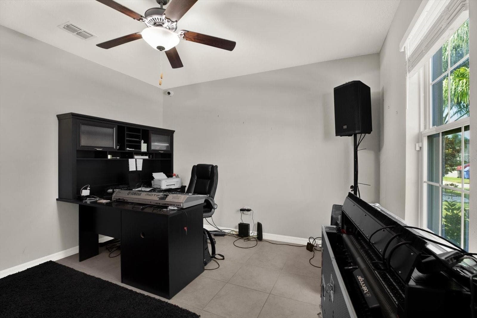 Single Family Residence at 13524 WILD GINGER ST, RIVERVIEW, photo 10 of 59