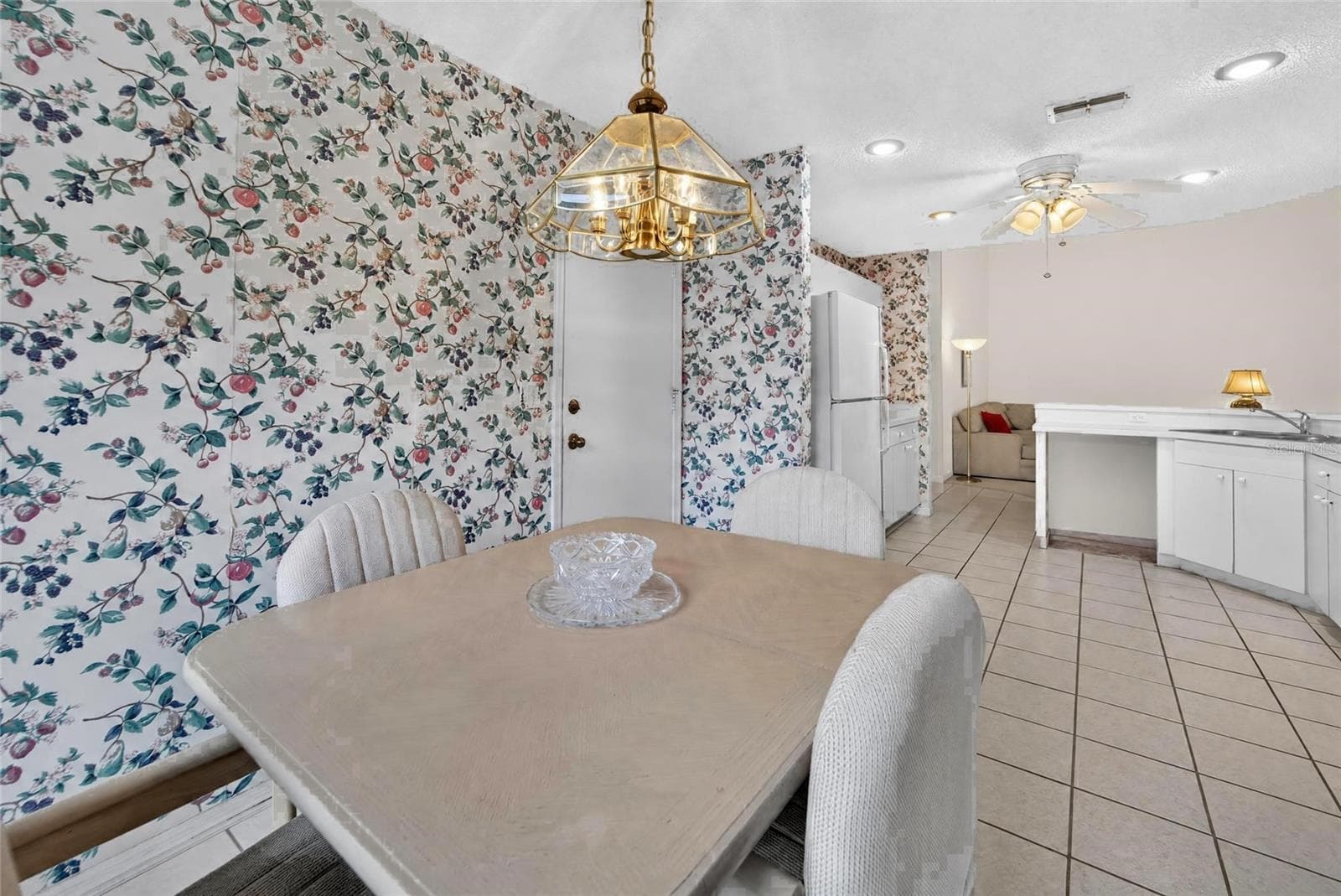 Condominium at 1023 MCDANIEL ST #139, SUN CITY CENTER, photo 13 of 83