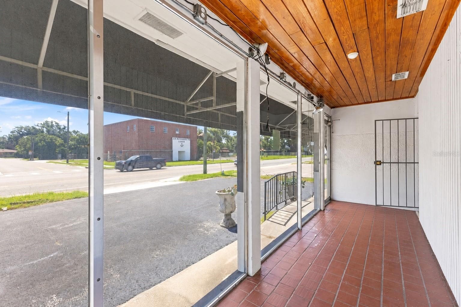 Retail at 5034 N NEBRASKA AVE, TAMPA, photo 3 of 80