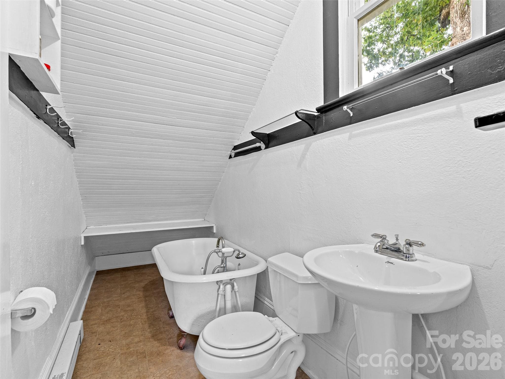 Lower Level Full Bath - 111-113 Stewart Street, Hendersonville