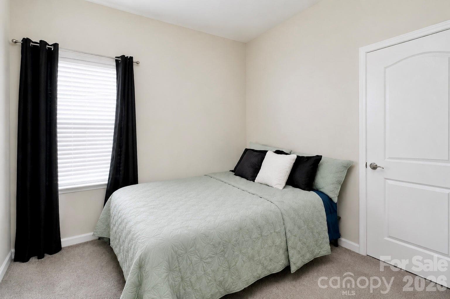 Single Family Residence at 26019 Appleyard Court, Lancaster, photo 9 of 21