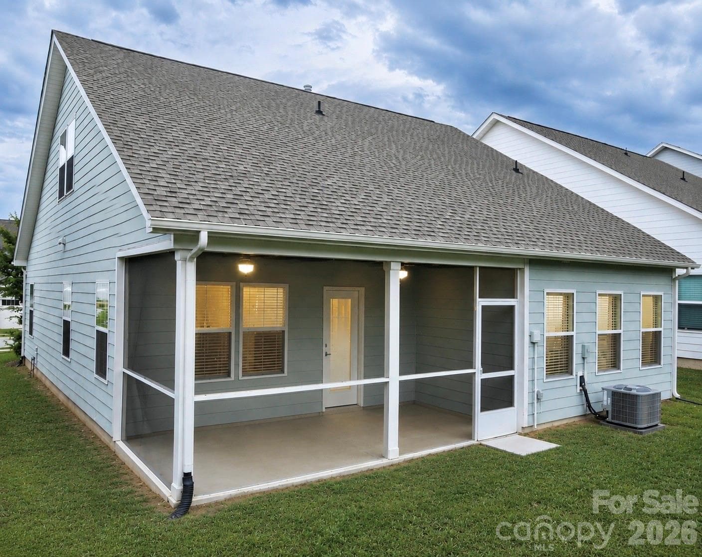Single Family Residence at 26019 Appleyard Court, Lancaster, photo 15 of 21