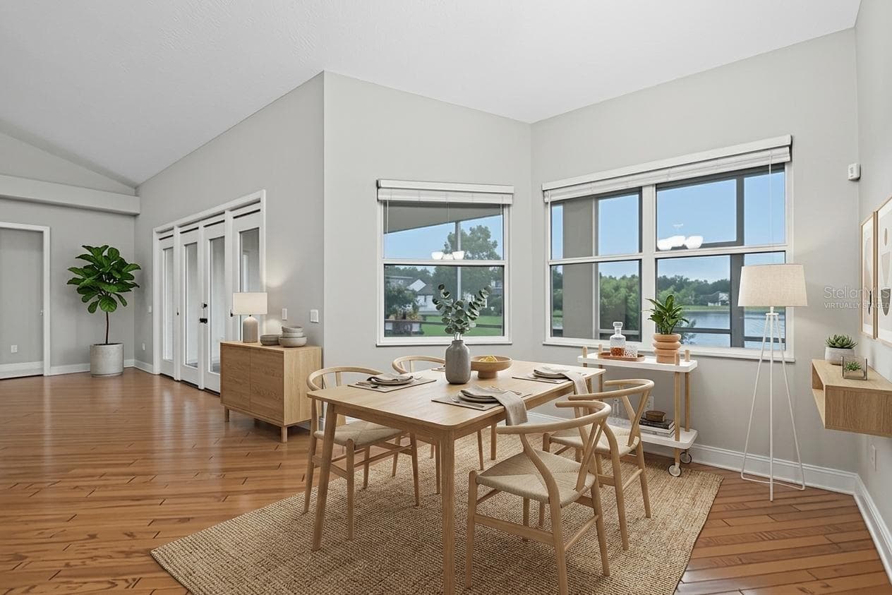 Virtually Staged - 9009 RIVERVIEW DR, RIVERVIEW