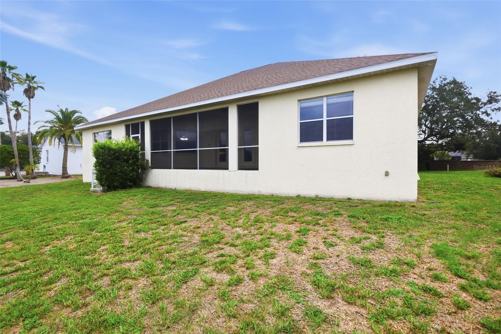Single Family Residence at 9009 RIVERVIEW DR, RIVERVIEW, photo 59 of 62