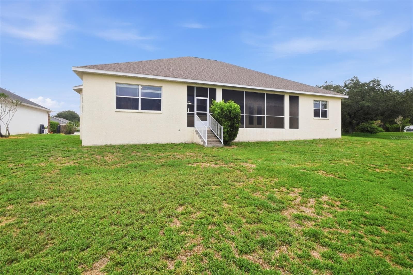 Single Family Residence at 9009 RIVERVIEW DR, RIVERVIEW, photo 61 of 62