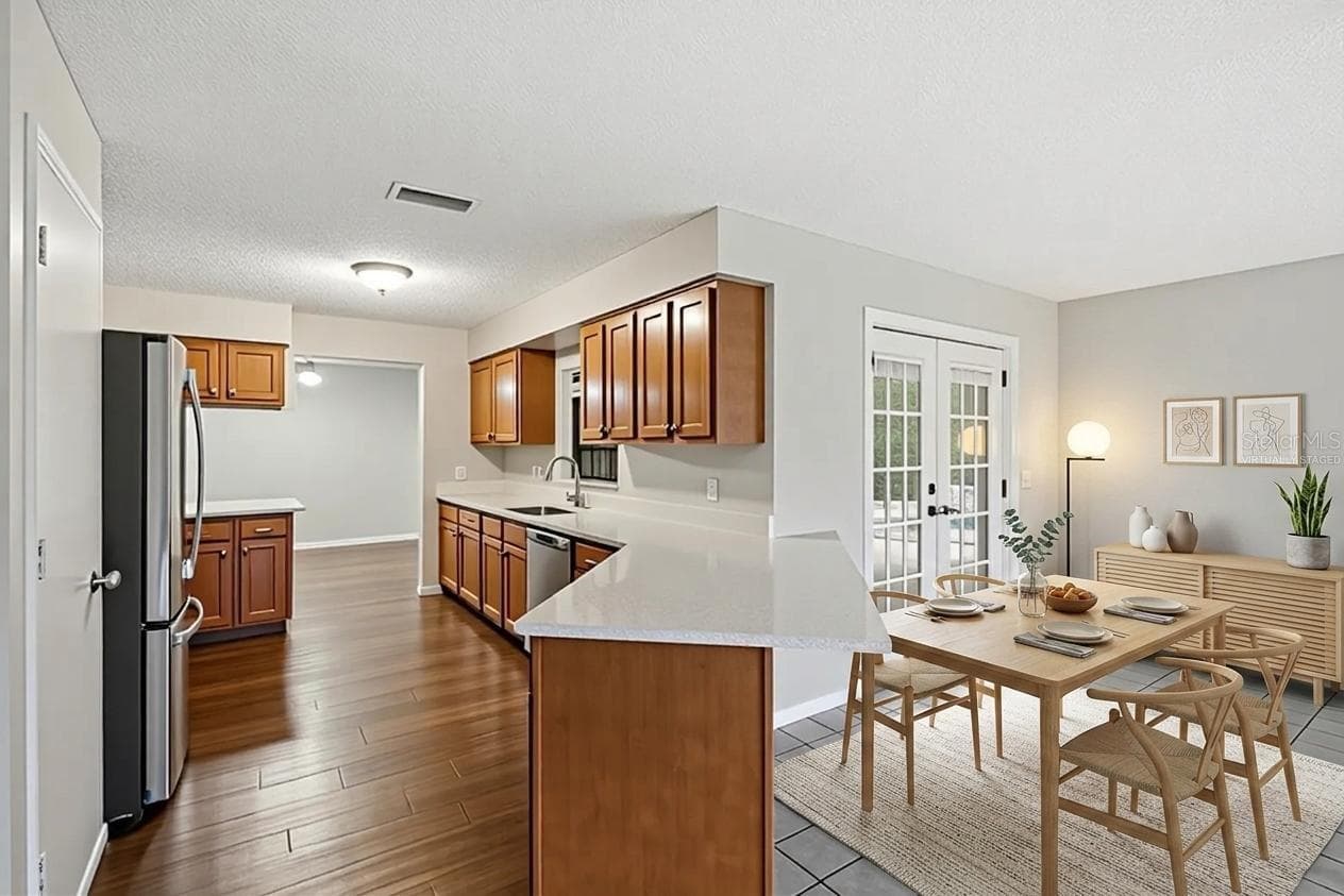 Virtually Staged - 408 COLEMAN DR, WINTER HAVEN