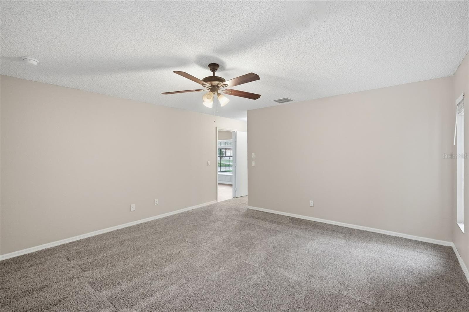 Single Family Residence at 408 COLEMAN DR, WINTER HAVEN, photo 18 of 32