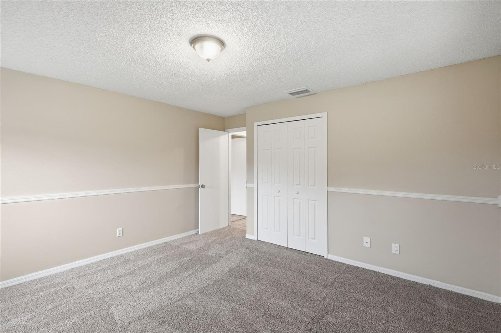 Single Family Residence at 408 COLEMAN DR, WINTER HAVEN, photo 21 of 32