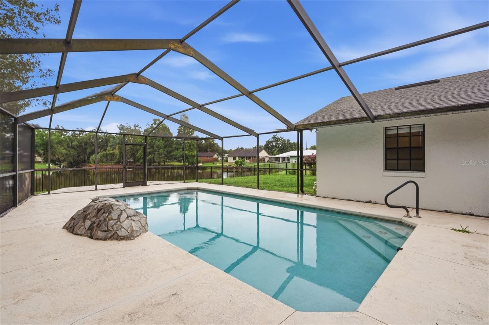 Single Family Residence at 408 COLEMAN DR, WINTER HAVEN, photo 27 of 32