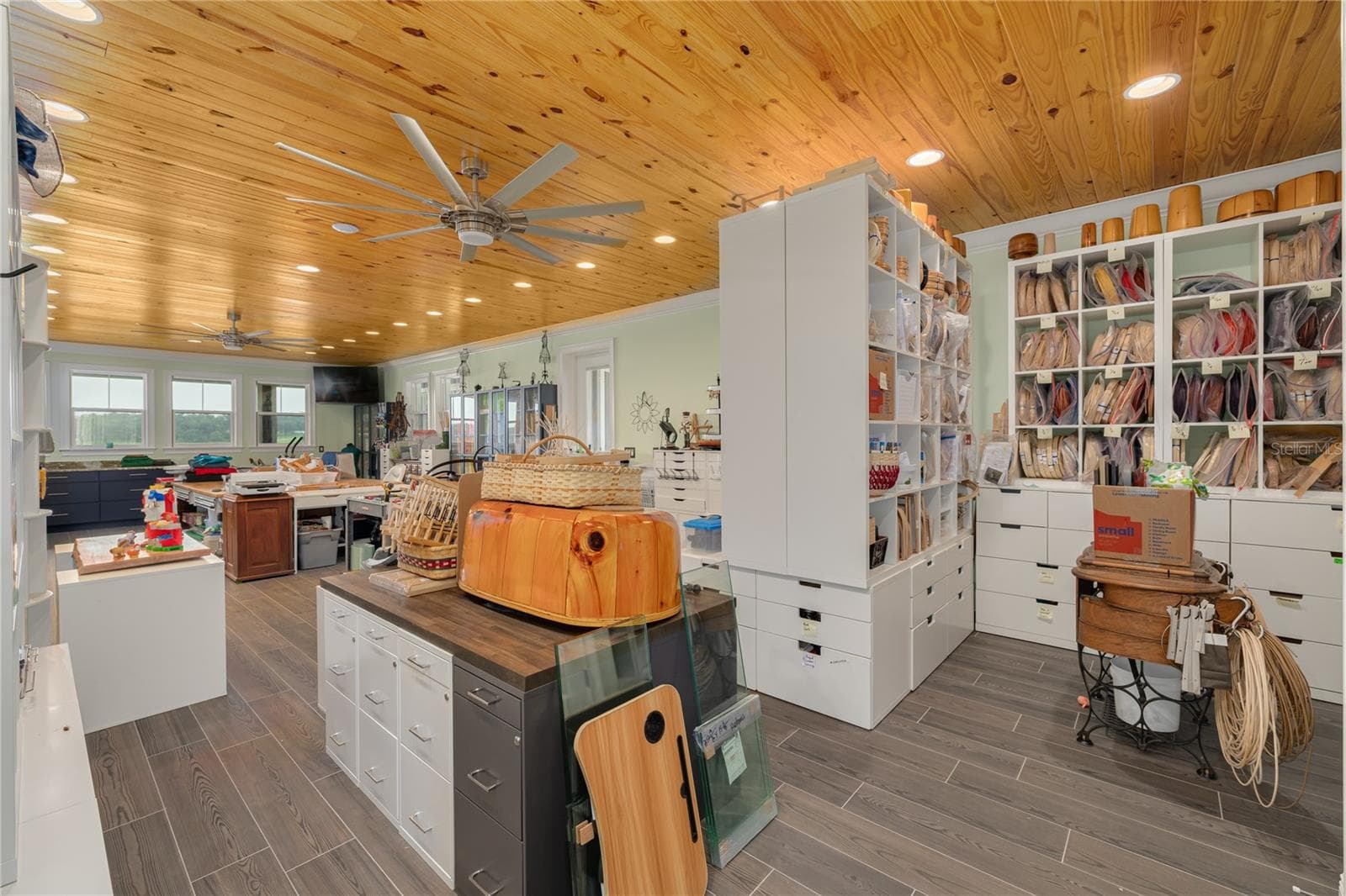 Single Family Residence at 25198 LILY PAD LN, BROOKSVILLE, photo 26 of 70