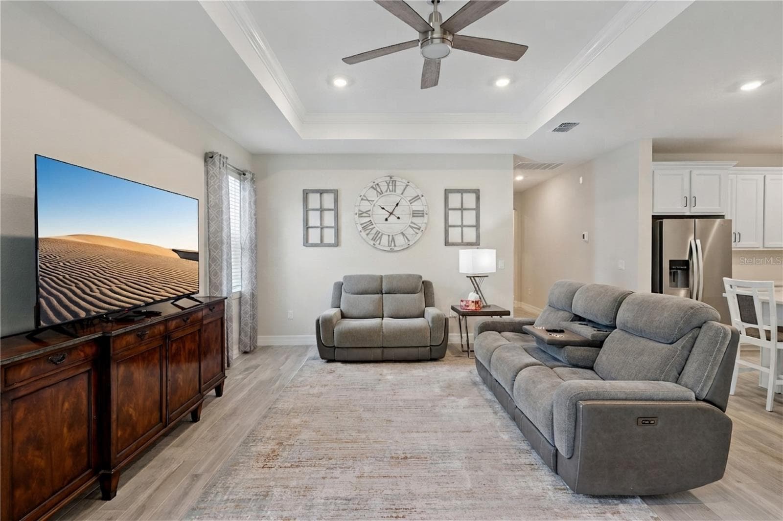 Virtually Enhanced with wall art - 2546 DEL WEBB DR, MINNEOLA