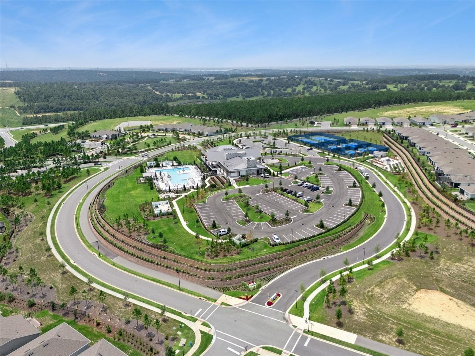 CLUBHOUSE and AMENITIES CENTER - 2546 DEL WEBB DR, MINNEOLA