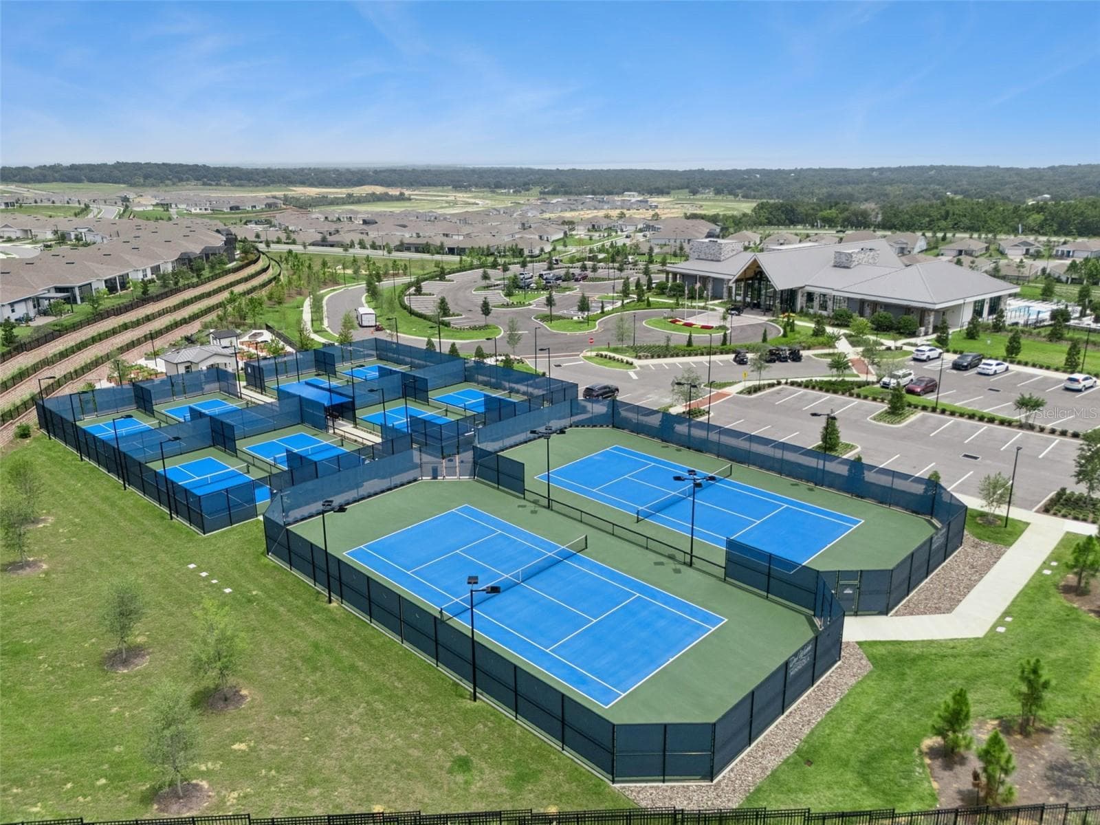 Tennis & Pickleball Courts - 2546 DEL WEBB DR, MINNEOLA