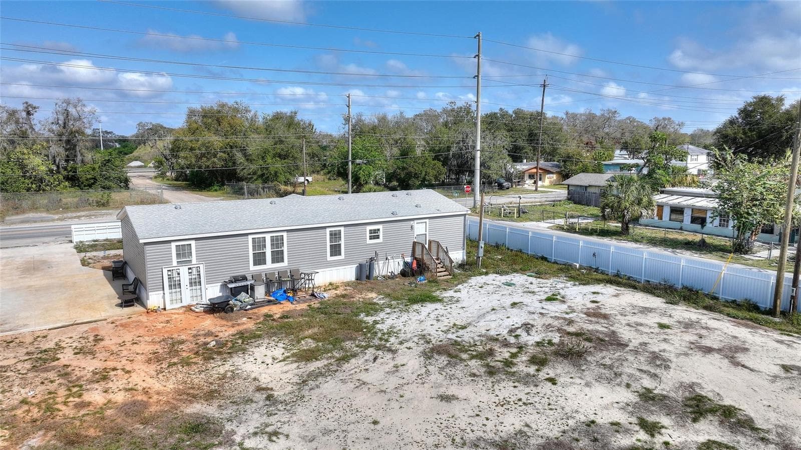 Manufactured Home at 2337 E MAIN ST, LAKELAND, photo 6 of 46