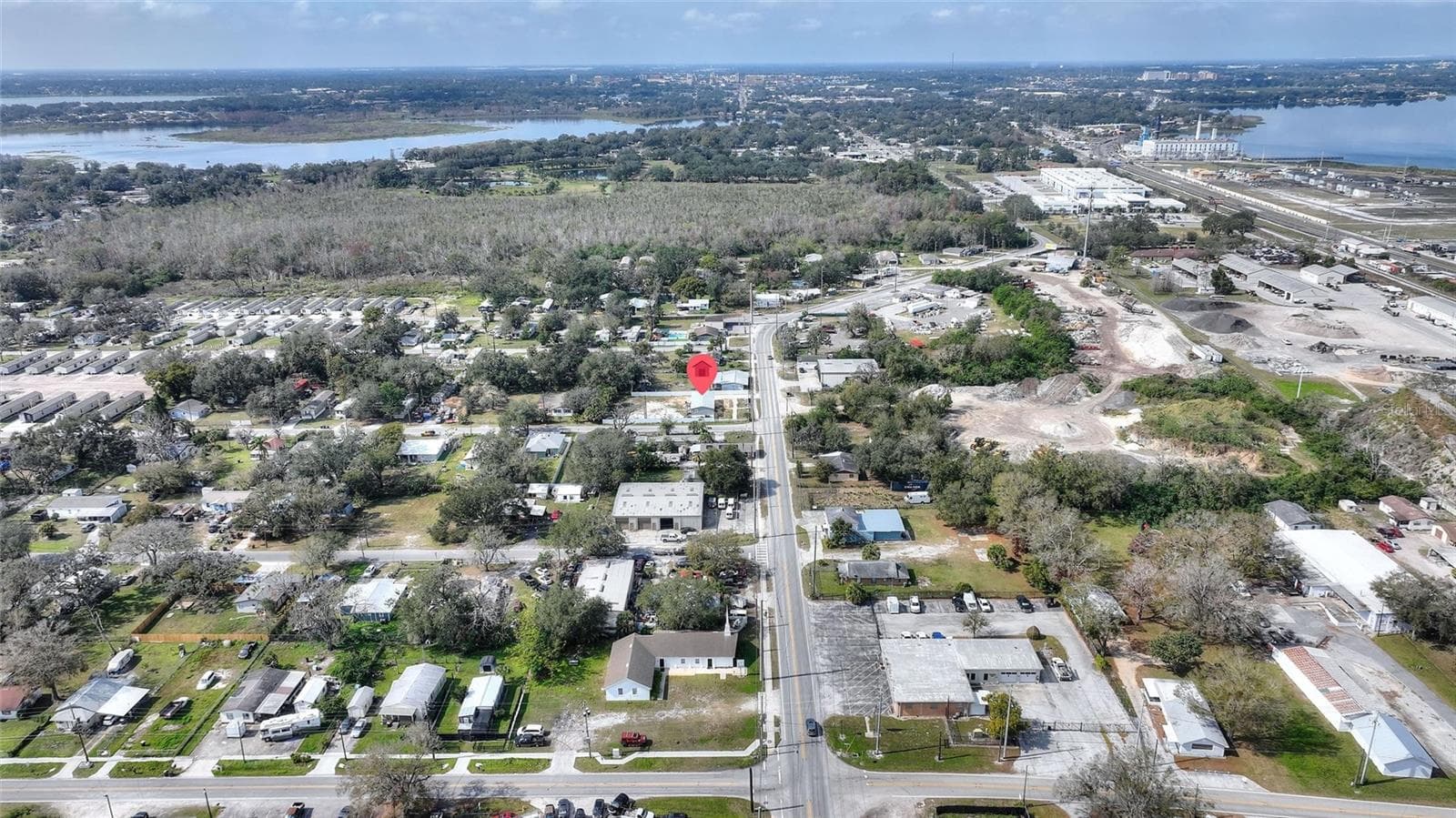 Manufactured Home at 2337 E MAIN ST, LAKELAND, photo 14 of 46