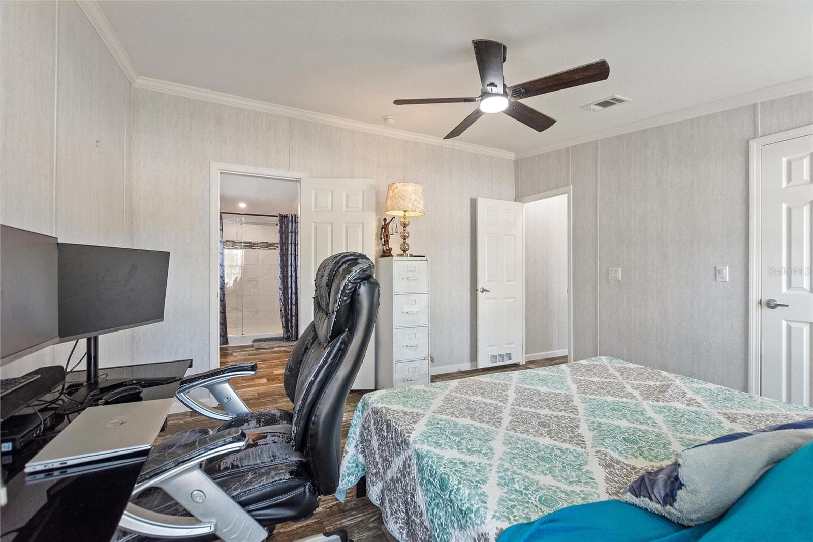 Manufactured Home at 2337 E MAIN ST, LAKELAND, photo 24 of 46