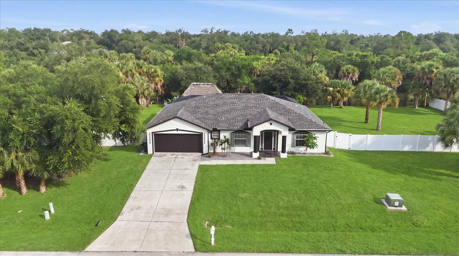 Single Family Residence at 281 PEMBROKE DR, PORT CHARLOTTE, photo 5 of 53