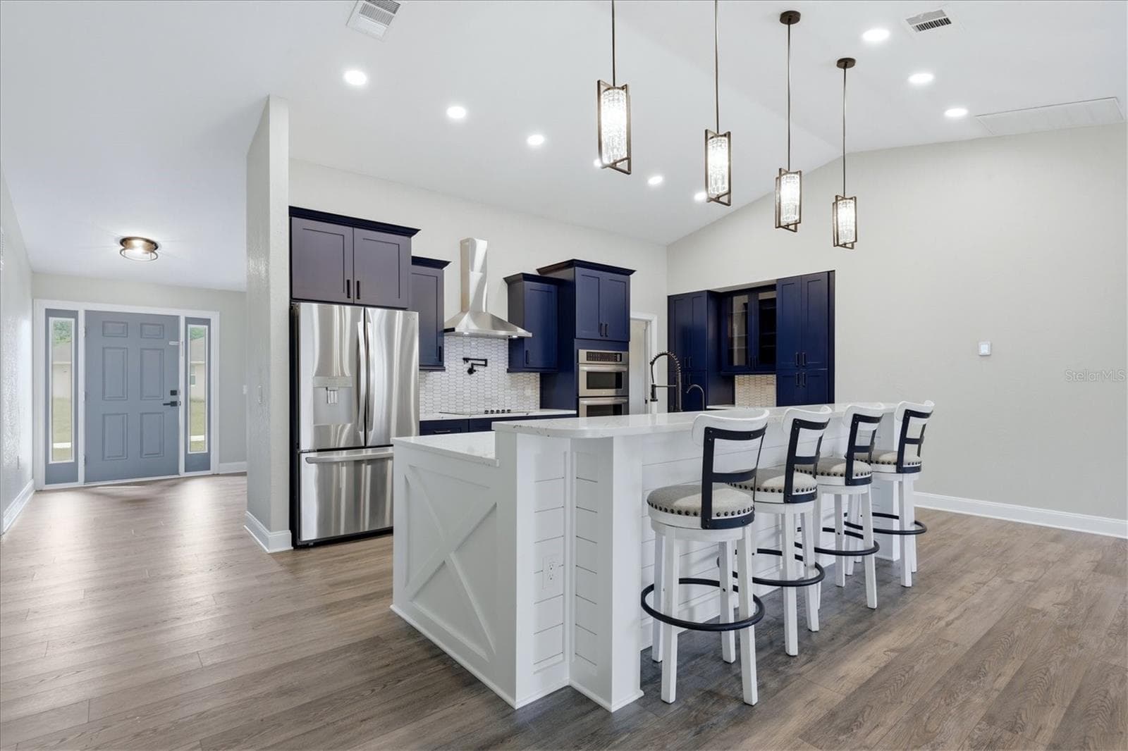 Single Family Residence at 281 PEMBROKE DR, PORT CHARLOTTE, photo 14 of 53