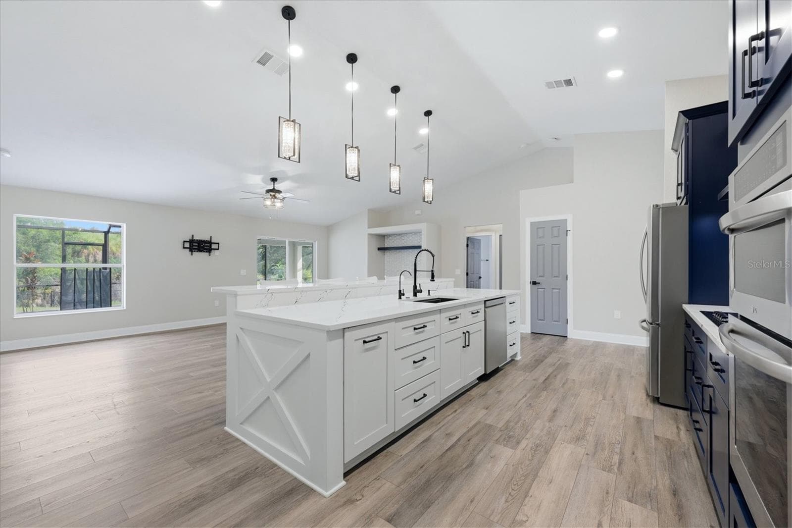 Single Family Residence at 281 PEMBROKE DR, PORT CHARLOTTE, photo 17 of 53