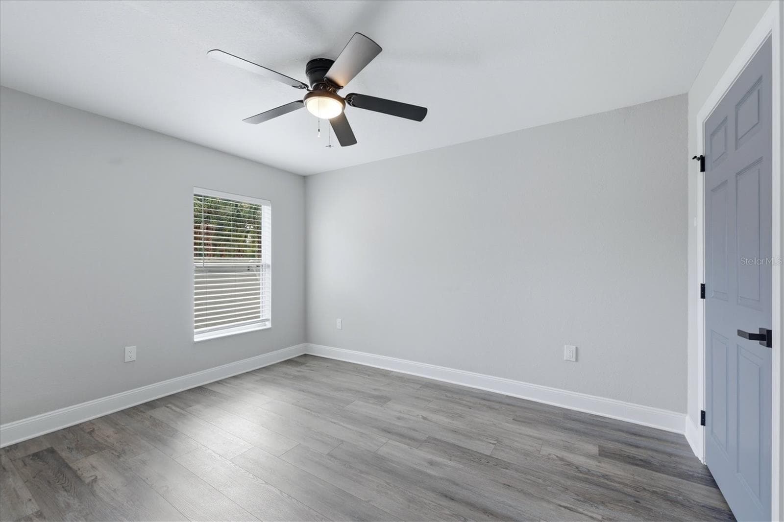 Single Family Residence at 281 PEMBROKE DR, PORT CHARLOTTE, photo 22 of 53