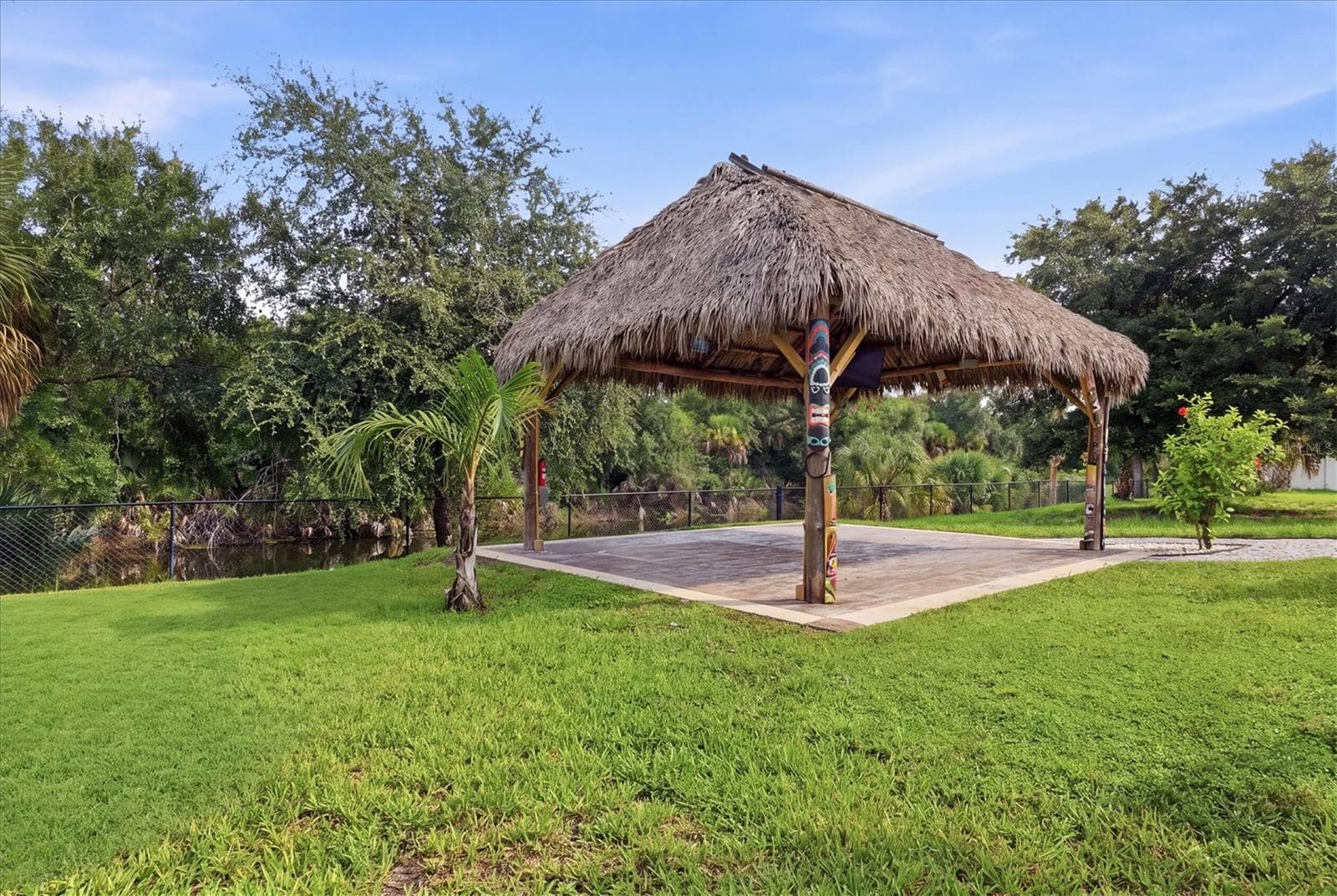 Single Family Residence at 281 PEMBROKE DR, PORT CHARLOTTE, photo 39 of 53