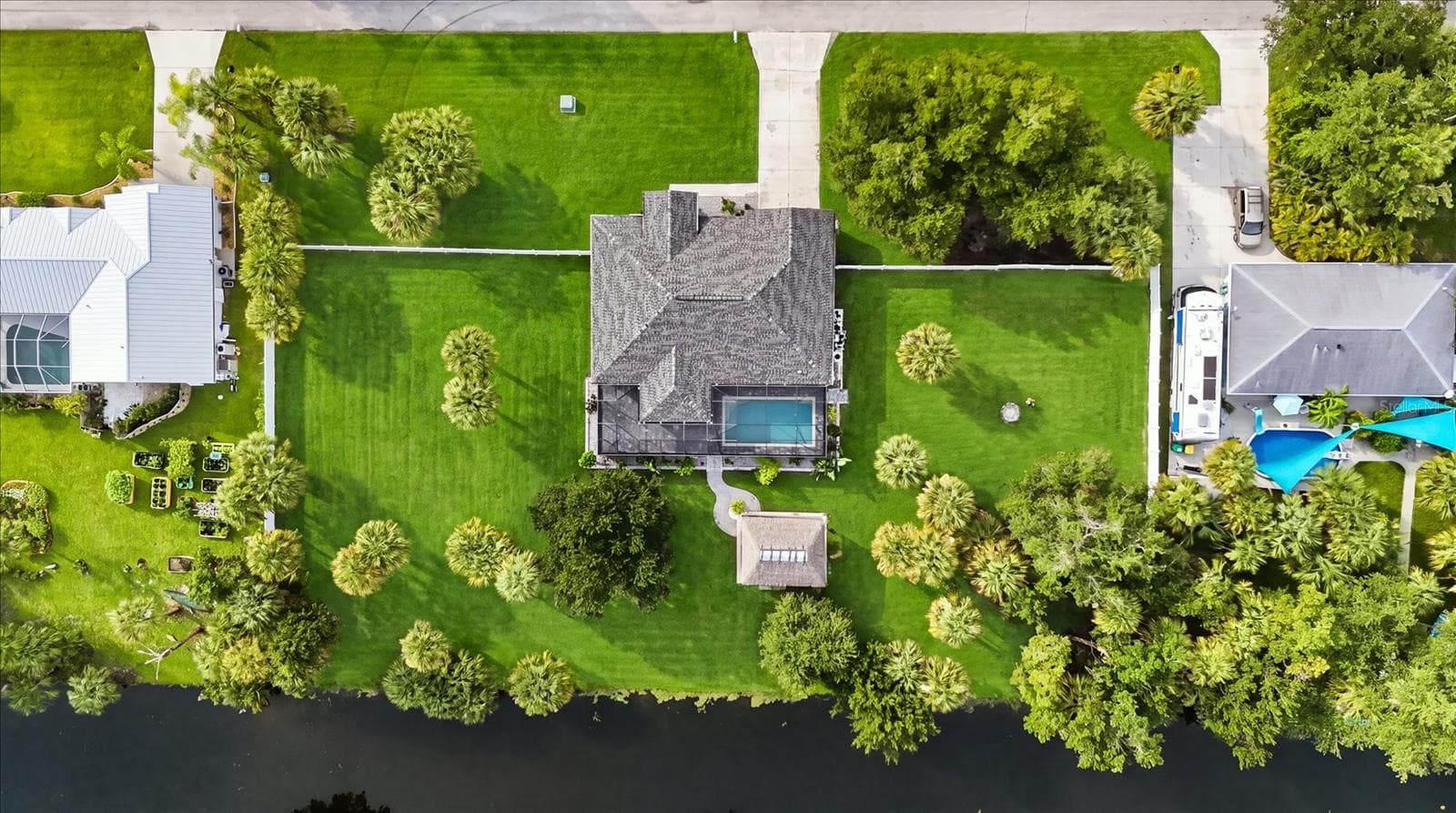 Single Family Residence at 281 PEMBROKE DR, PORT CHARLOTTE, photo 47 of 53