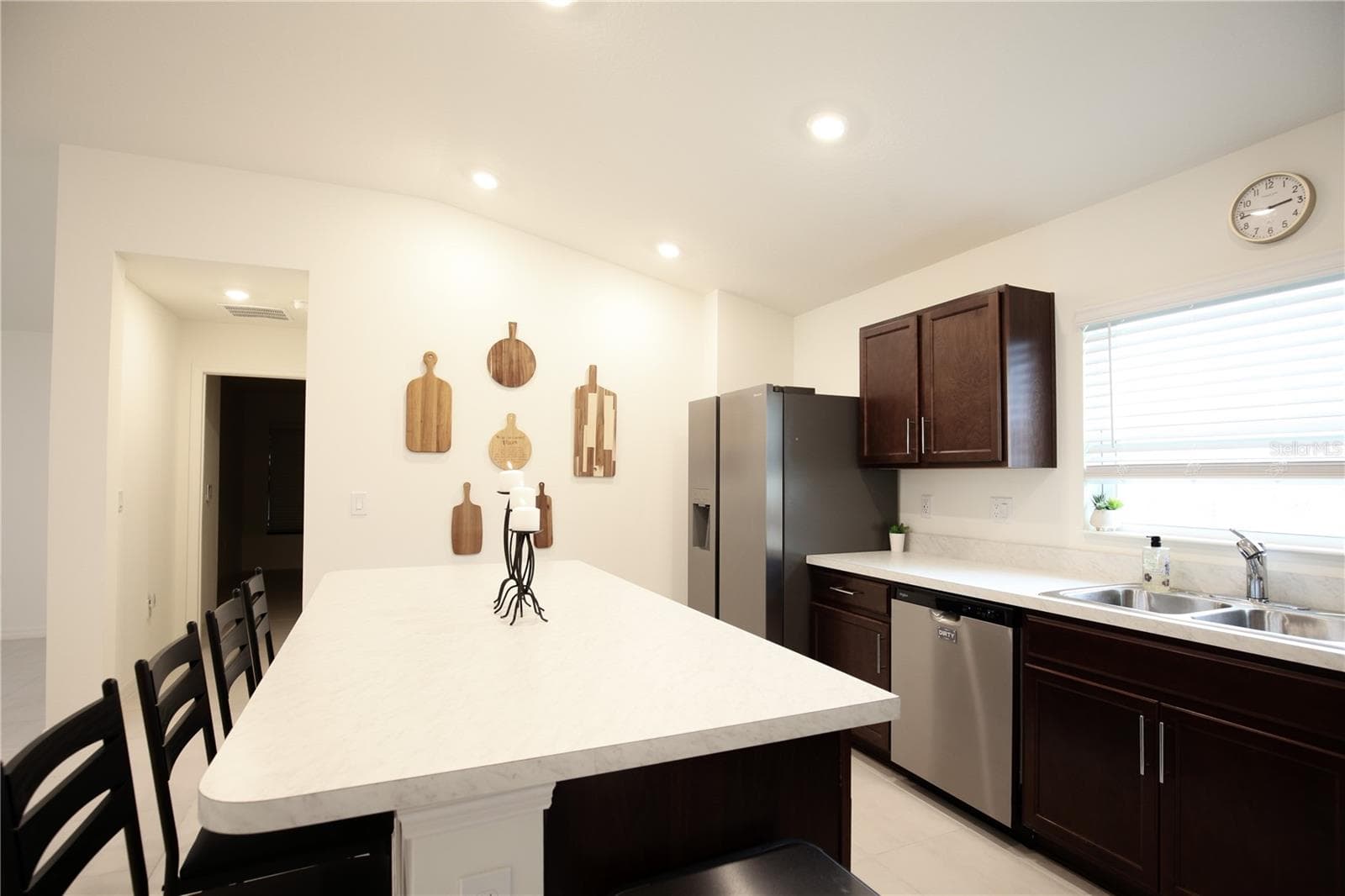 KITCHEN/ISLAND - 9791 CARSON WAY, LEESBURG