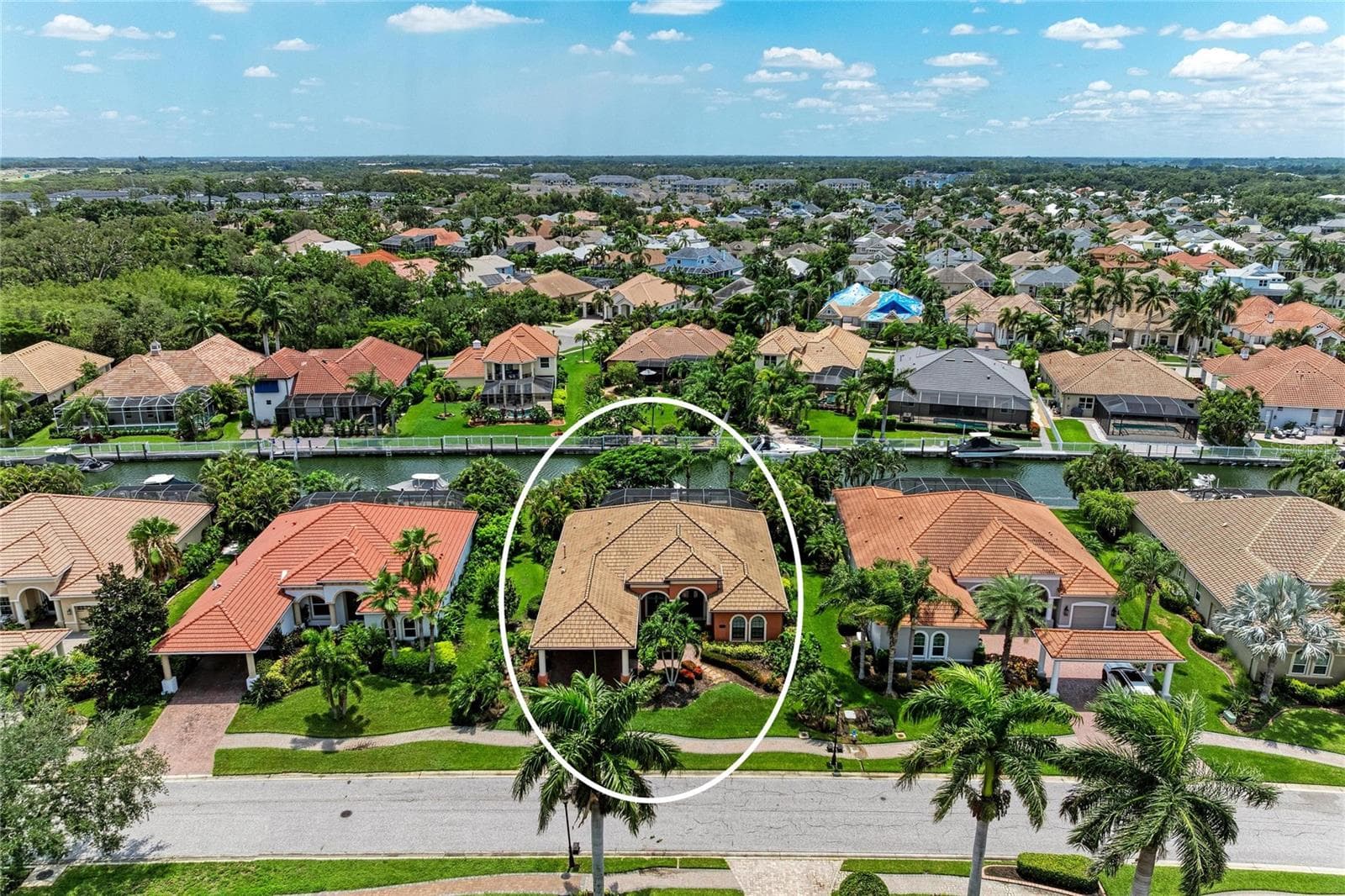 Aerial view of property - 545 MAST DR, BRADENTON