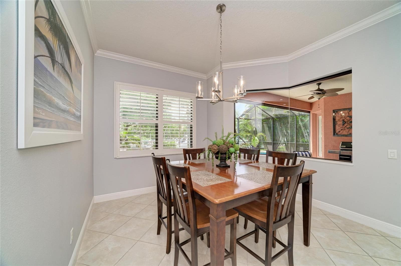 Breakfast Nook - 545 MAST DR, BRADENTON