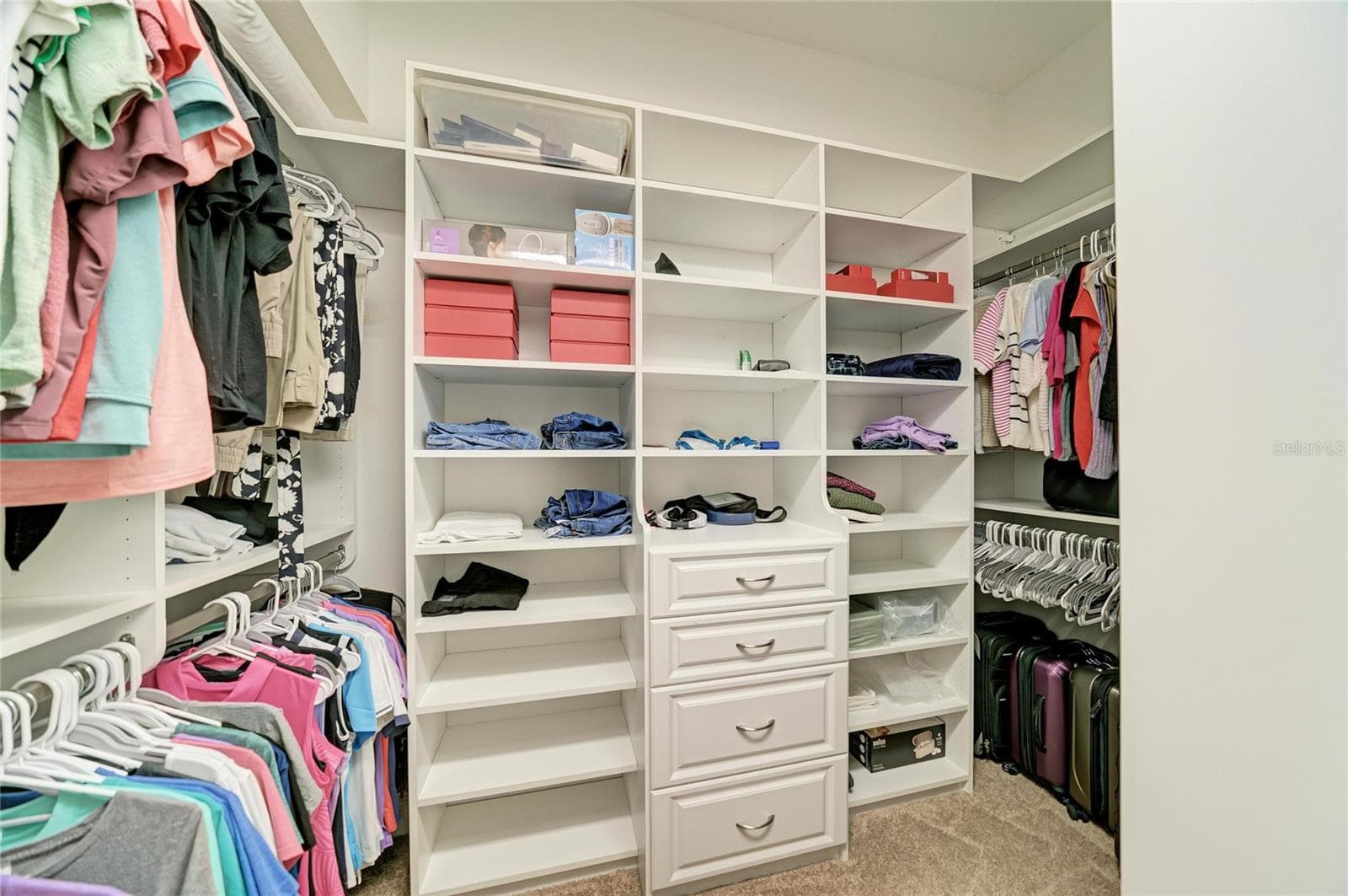 Primary Bedroom Custom Built Closet - 545 MAST DR, BRADENTON