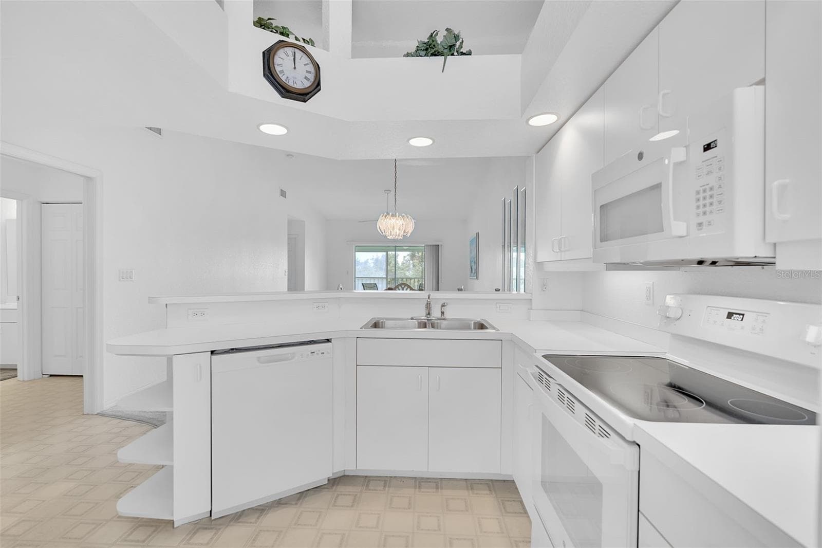 Open Kitchen - 5725 GREENWOOD AVE #4201, NORTH PORT