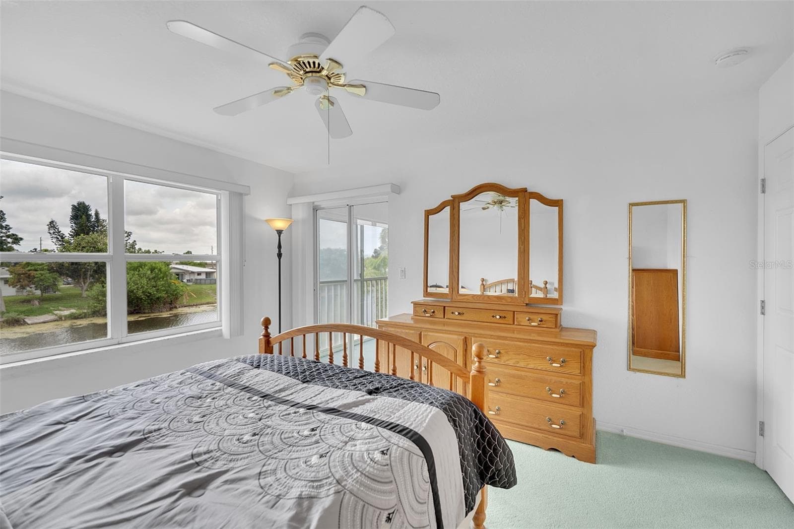 Condominium at 5725 GREENWOOD AVE #4201, NORTH PORT, photo 24 of 38