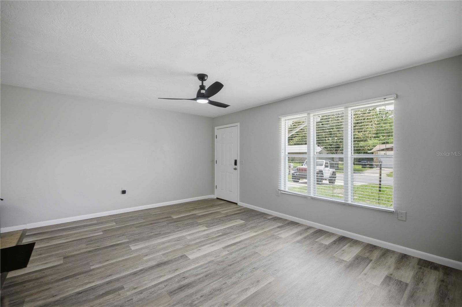 Single Family Residence at 510 S ADAMS ST, BEVERLY HILLS, photo 3 of 34