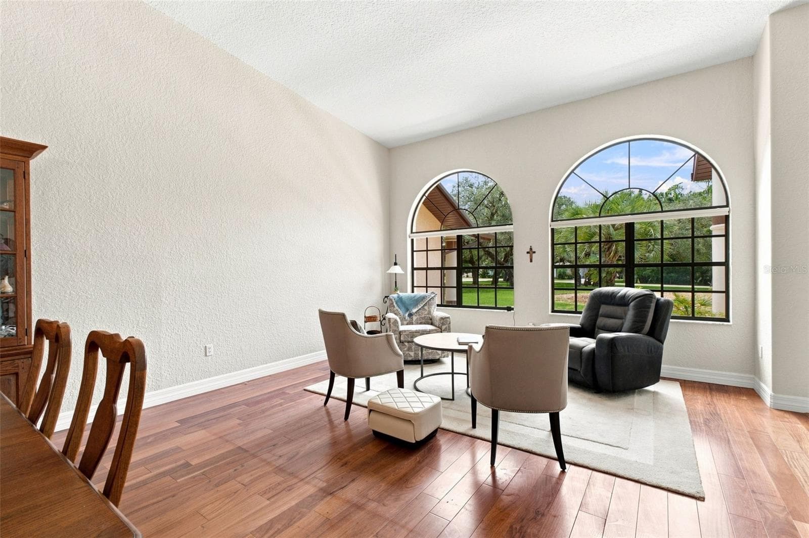 formal living room - 10307 WATERS EDGE CT, WEEKI WACHEE
